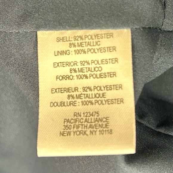 Tahari Arthur S. Levine Women’s Skirt Suit Set – Size 16 - Picture 3 of 5